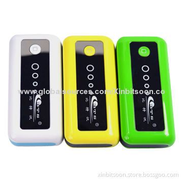 Slim Portable Power Bank with 4,400mAh Capacity Lithium Battery